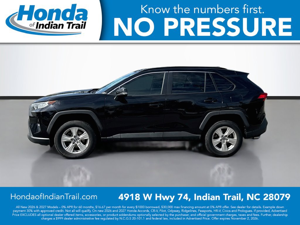 Used 2021 Toyota RAV4 XLE FWD image 4