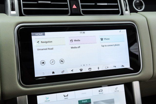 Used 2020 Land Rover Range Rover AWD/4WD image 27