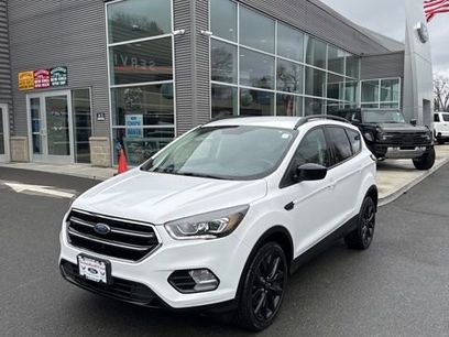 Used 2017 Ford Escape SE w/ SE Sport Appearance Package