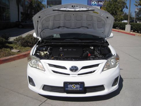 Used 2013 Toyota Corolla L FWD image 6
