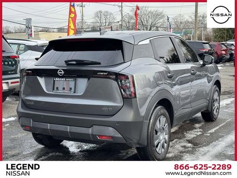 Used 2025 Nissan Kicks S image 6