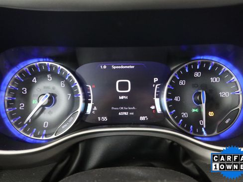 Used 2025 Chrysler Pacifica Select FWD image 18