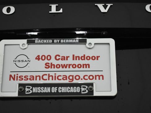 Used 2016 Volvo XC90 T6 Momentum w/ Momentum Plus Package AWD/4WD image 41