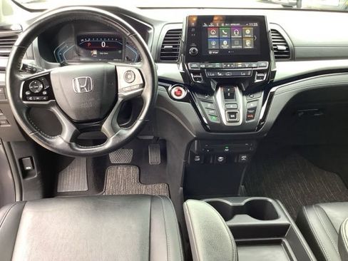 Used 2021 Honda Odyssey Touring image 13