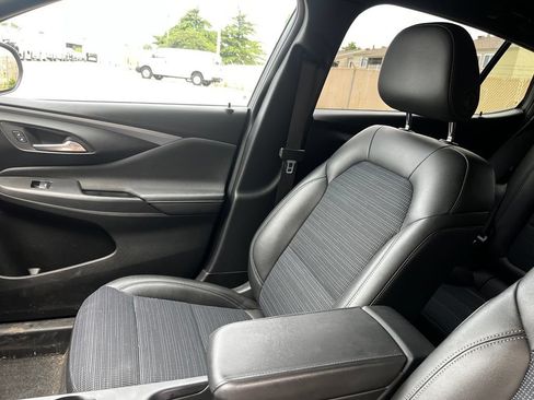 Certified 2025 Buick Envista Preferred w/ Convenience I Package FWD image 26