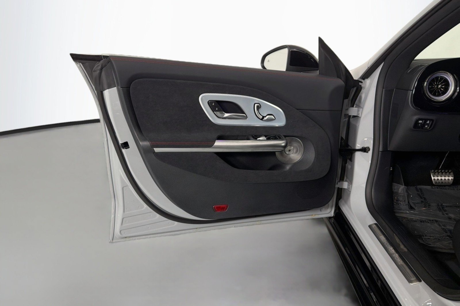 New 2027 Mercedes-Benz CLA 350 image 22