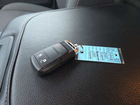 Used 2021 RAM 2500 Tradesman image 28