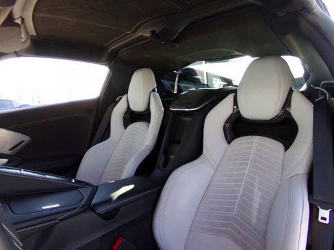 Used 2020 Chevrolet Corvette 3LT Z51 Coupe w/ 3LT Preferred Equipment Group image 27