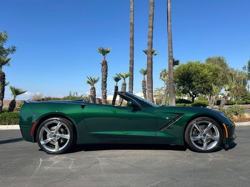Used 2014 Chevrolet Corvette Stingray Convertible w/ 3LT Preferred Equipment Group image 13