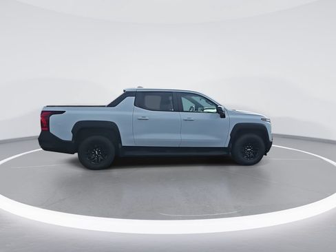 Used 2024 Chevrolet Silverado EV W/T AWD/4WD image 9