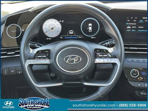 Certified 2023 Hyundai Elantra SEL w/ Convenience Package image 10