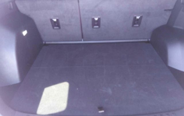 Used 2026 Chevrolet Equinox LT FWD image 11
