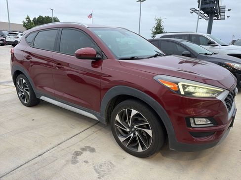 Used 2020 Hyundai Tucson Sport FWD image 3