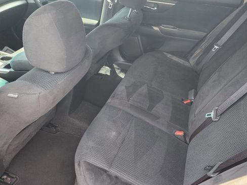 Used 2015 Nissan Altima 2.5 S w/ Power Driver Seat Package FWD image 11