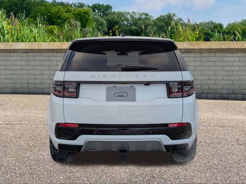 New 2025 Land Rover Discovery Sport S image 5
