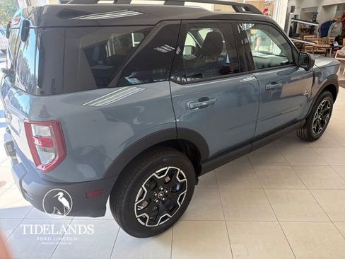 New 2025 Ford Bronco Sport Outer Banks w/ Outer Banks Tech Package+ AWD/4WD image 8