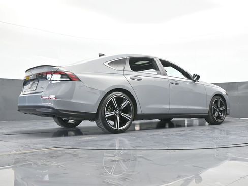 Used 2024 Honda Accord Sport image 65