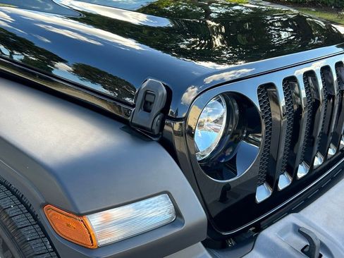 Certified 2022 Jeep Wrangler Unlimited Sport image 29