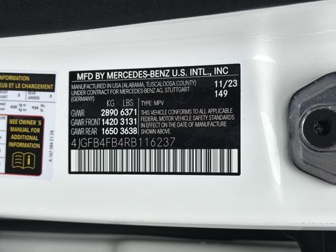 Used 2024 Mercedes-Benz GLE 350 4MATIC image 37