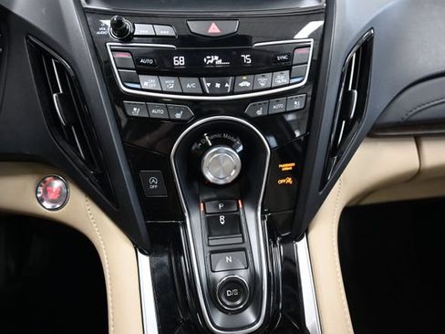 Used 2019 Acura RDX AWD w/ Advance Package image 18