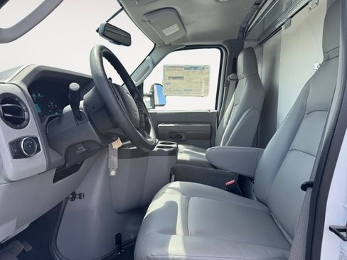 New 2025 Ford E-450 and Econoline 450 Super Duty w/ Power Equipment Group RWD image 11