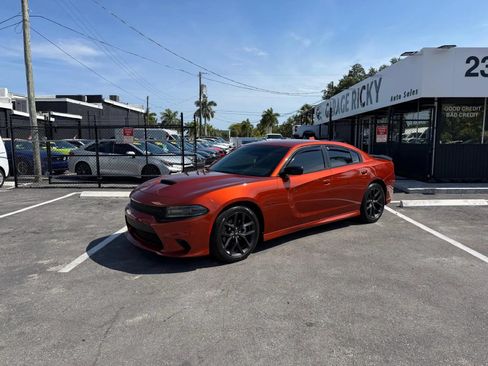 Used 2021 Dodge Charger R/T w/ Blacktop Package RWD image 1