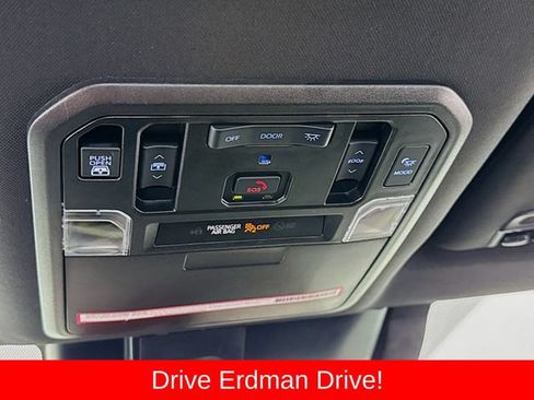 Used 2023 Toyota Tundra Platinum w/ Advanced Package AWD/4WD image 18