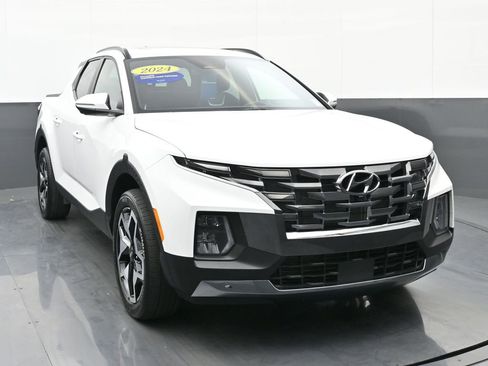Certified 2024 Hyundai Santa Cruz Limited AWD/4WD image 9