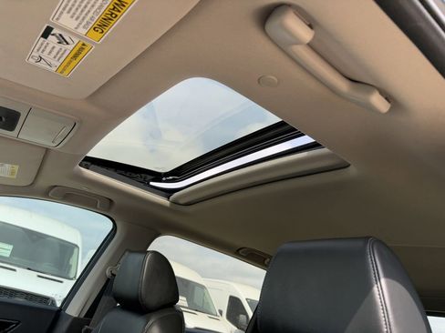 Used 2025 Honda CR-V EX-L image 26