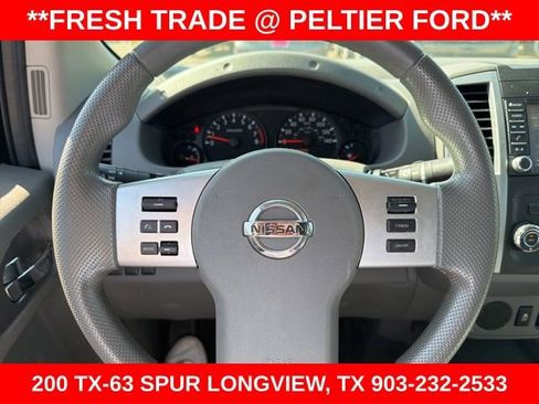 Used 2021 Nissan Frontier SV image 12