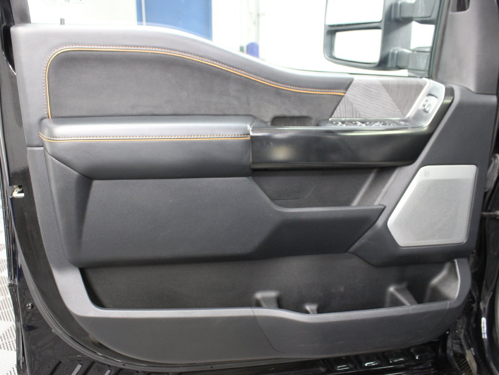 Used 2023 Ford F150 Platinum w/ FX4 Off-Road Package AWD/4WD image 79
