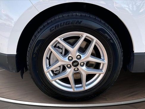 Used 2023 Ford Edge SEL image 9