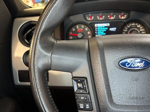 Used 2014 Ford F150 Raptor w/ Equipment Group 801A Luxury AWD/4WD image 23