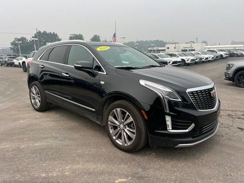 Used 2024 Cadillac XT5 Premium Luxury w/ LPO, Floor Liner Package AWD/4WD image 3