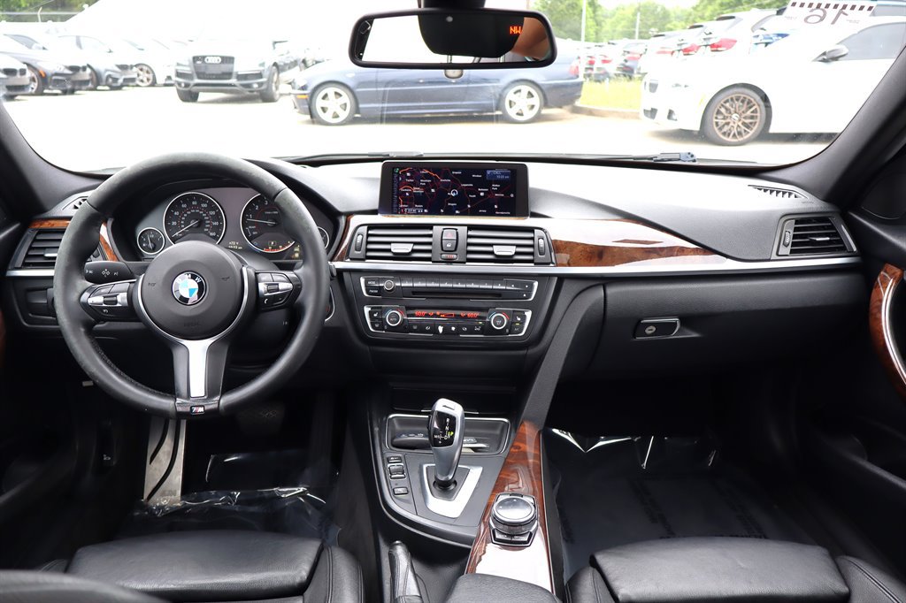 Used 2014 BMW 328i Sedan RWD image 12
