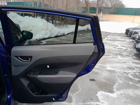 Certified 2025 Subaru Crosstrek 2.5i Limited image 32