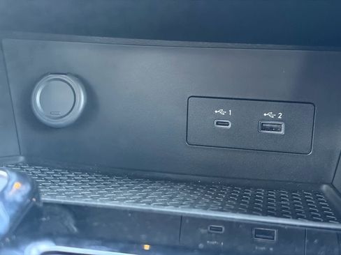 Certified 2025 Nissan Pathfinder Rock Creek image 26