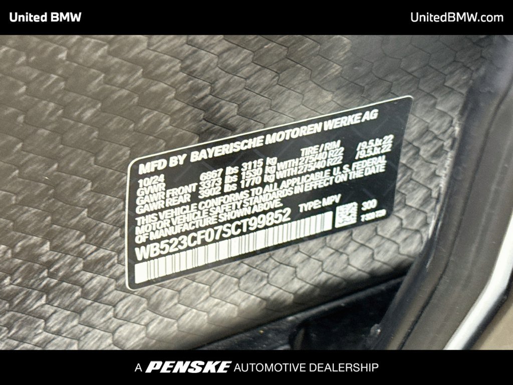 Used 2025 BMW iX xDrive50 AWD/4WD image 22