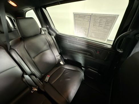 Used 2025 Honda Odyssey Sport-L image 14