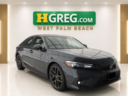 Used 2023 Honda Civic Sport Touring image 4
