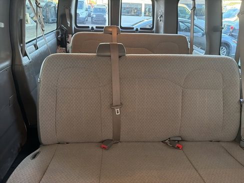 Used 2017 Chevrolet Express 2500 LS image 32