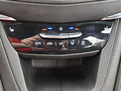 Certified 2023 Cadillac XT5 Luxury FWD image 27