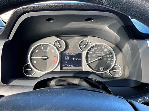 Used 2016 Toyota Tundra SR5 w/ TRD Off Road Package image 20