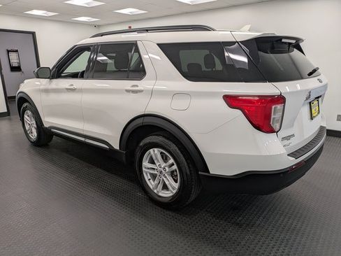 Certified 2023 Ford Explorer XLT image 6