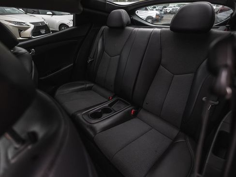 Used 2012 Hyundai Veloster w/ Style Pkg FWD image 20