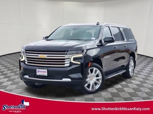 Used 2024 Chevrolet Suburban High Country image 1