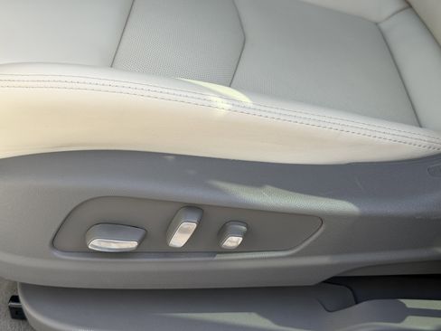 Certified 2024 Cadillac XT5 Premium Luxury w/ Technology Package image 20