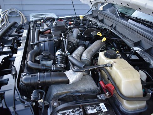 Used 2012 Ford F250 Lariat w/ Lariat Interior Pkg image 50