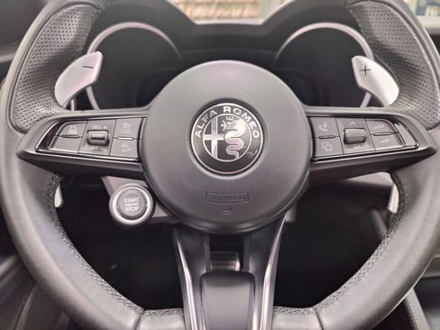 Used 2024 Alfa Romeo Stelvio Sprint image 30