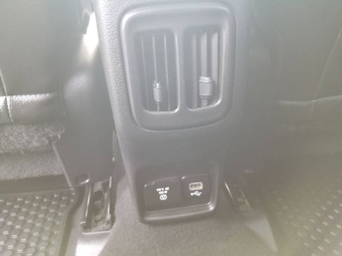 Certified 2021 Jeep Compass Trailhawk AWD/4WD image 15